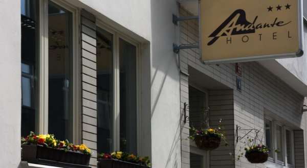 Andante Hotel
