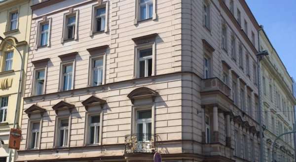 Angel City Apartments