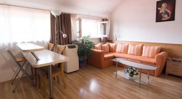 Apartment Abricos