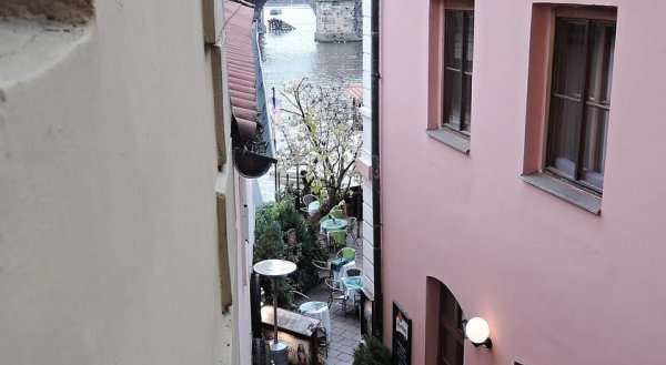 Apartment Charles Bridge - View