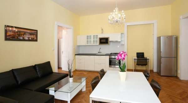 Apartment Pštrossova