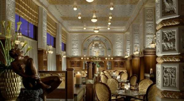 Art Deco Imperial Hotel