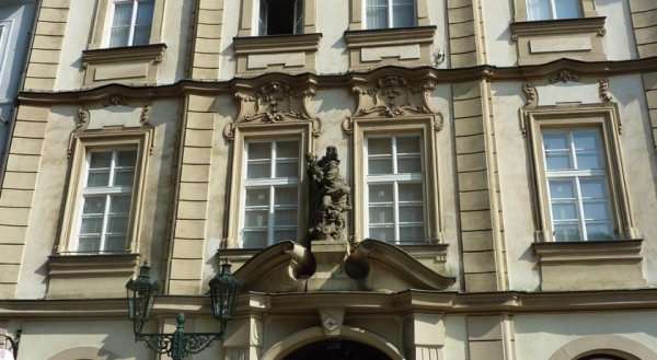 Celetna apartments