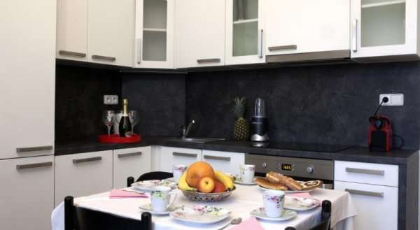 Comfy 2 Bedroom Apartment