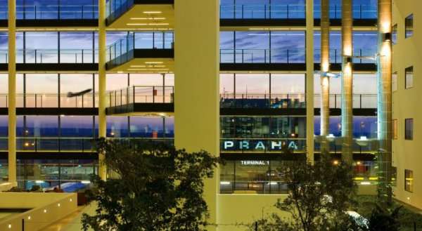 Courtyard by Marriott Prague Airport