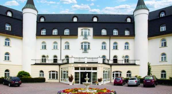 EA Hotel SEN