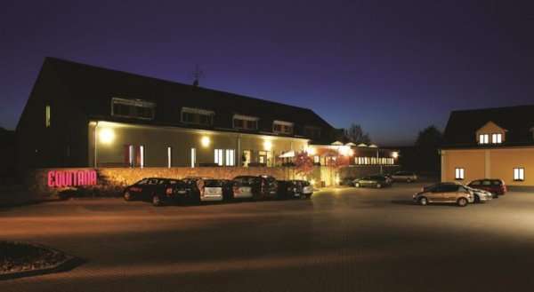 Equitana Hotel Resort