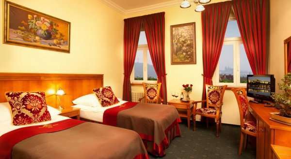 Green Garden Hotel