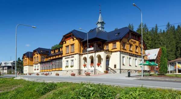 Hotel Bauer