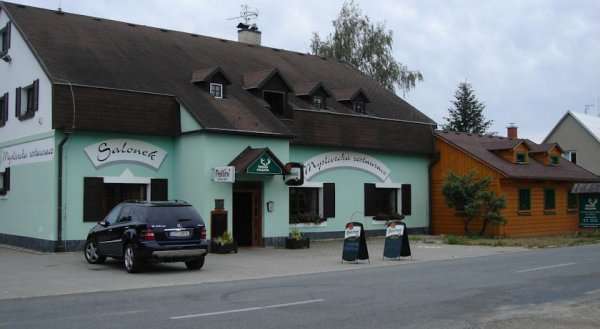 Penzion a restaurace Myslivna