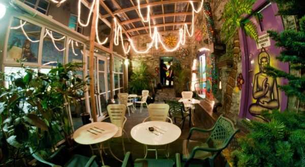 Abbey Court Hostel