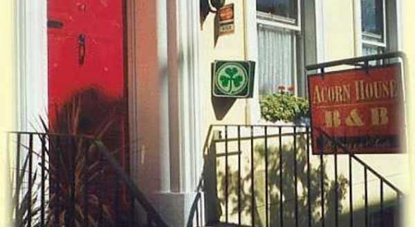 Acorn House Guesthouse