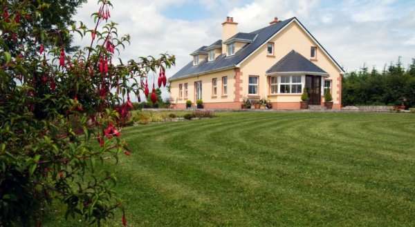Adonis Holiday Home At Kilmaddaroe