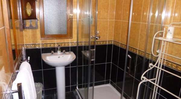 Belan Lodge B&B