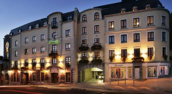 Bracken Court Hotel