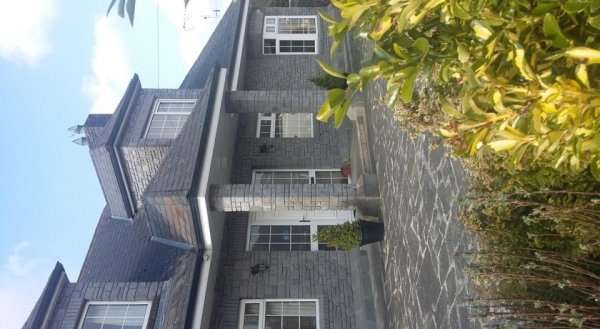 Bradstone House