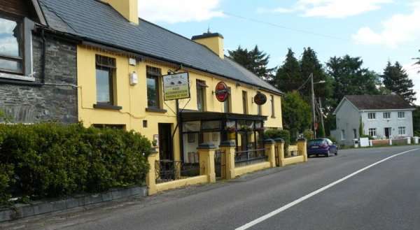 Bridge Bar House