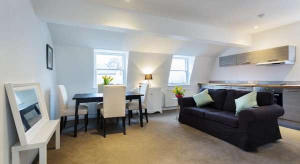 1 Bed Apartment Charlwood Street - Westminster