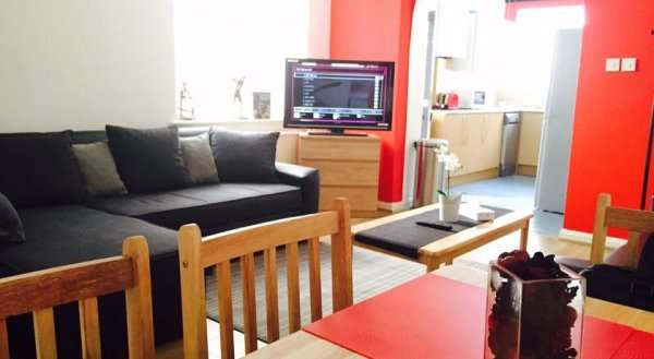 2 bed apartment in Swiss Cottage
