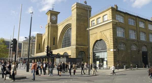 2 bedroom flat in front of King's Cross Station