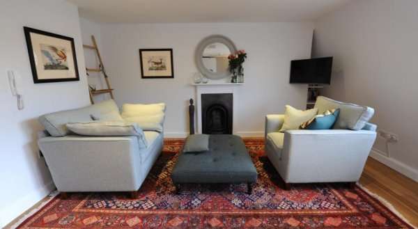 3 Argyle Apartment