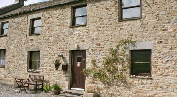5 Swallowholm Cottages