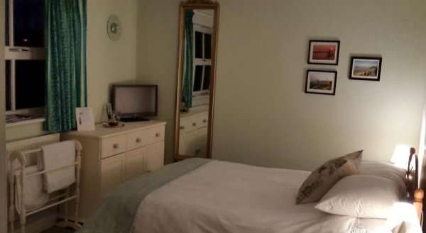 54B&B