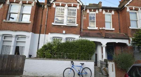 93 Ormiston Grove