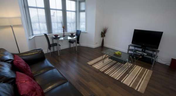 Aberdeen Serviced Apartments - The Lodge
