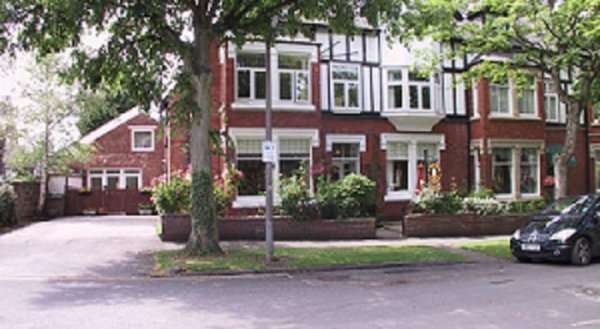Acorn Lodge