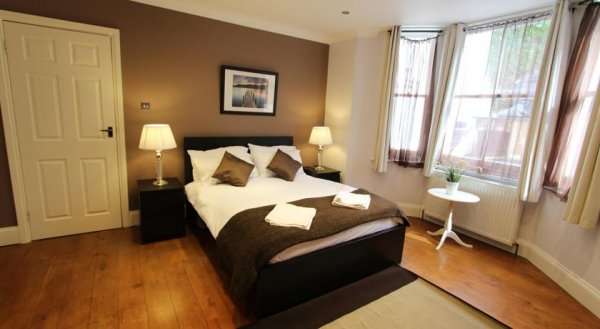 Adie Apartments