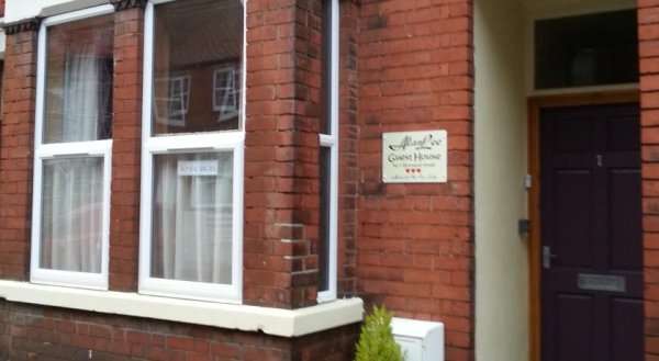 Alanlee Guest House