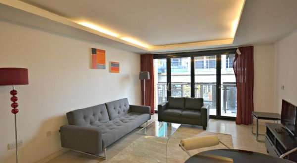 Aldgate Apartments