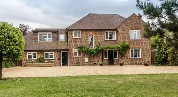 Amberwood Bed and Breakfast