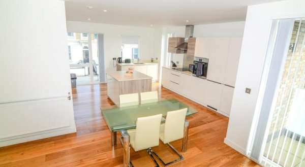 Apartment Wharf - Cambridge Av