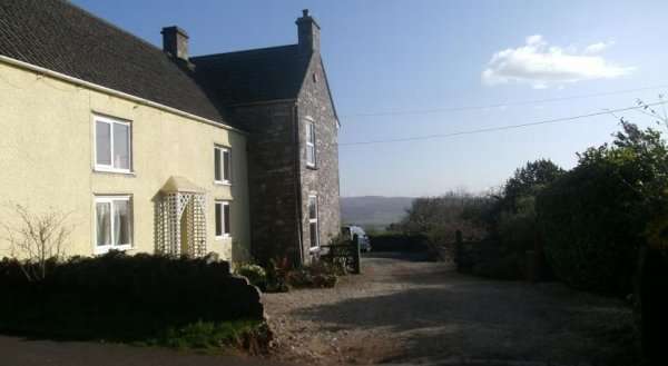 Apple Tree House