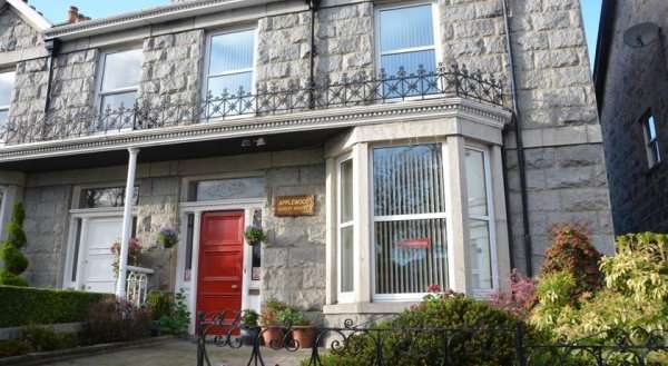 Applewood Guest House