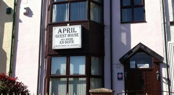 April Guesthouse