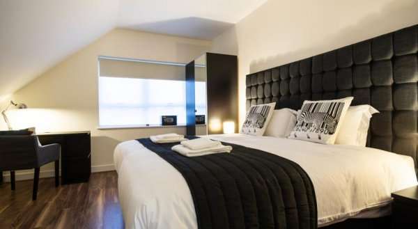 Arnos Apartments