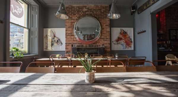Artist Residence Hotel