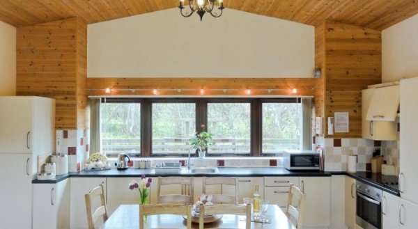 Ash Lodge