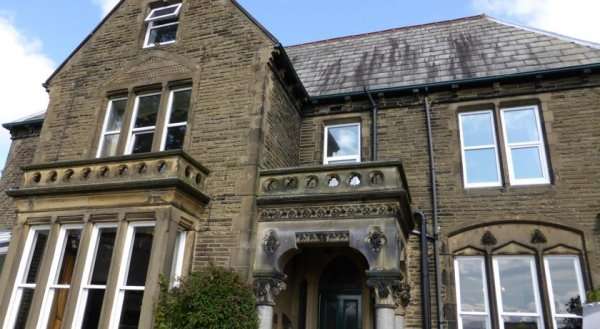 Ashmount Guest House and Restaurant