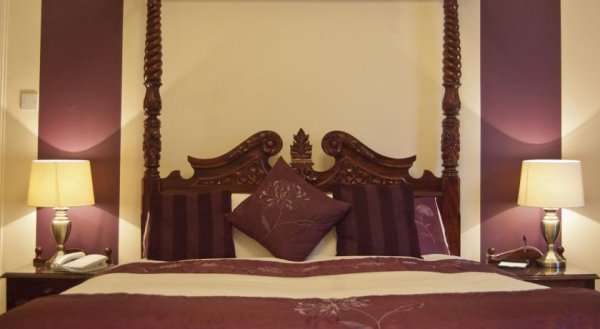 Avonbridge Hotel