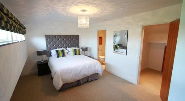 Award Winning Beautiful Quayside Kenilworth House