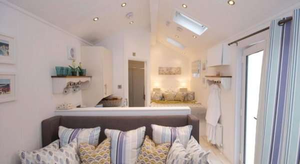 Beach Cove Coastal Retreat