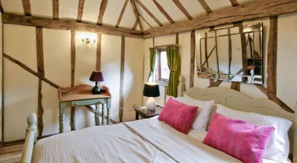 Bee Cottage