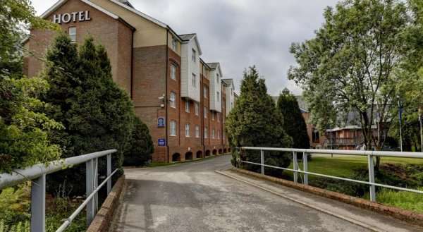 Best Western Plus Reading Moat House