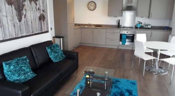 Bourdeaux Campbell Park Apartment