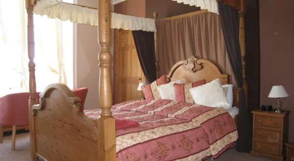 Bourneville Hotel