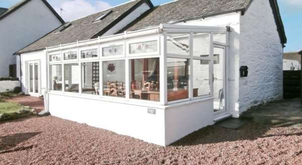 Bridgend House